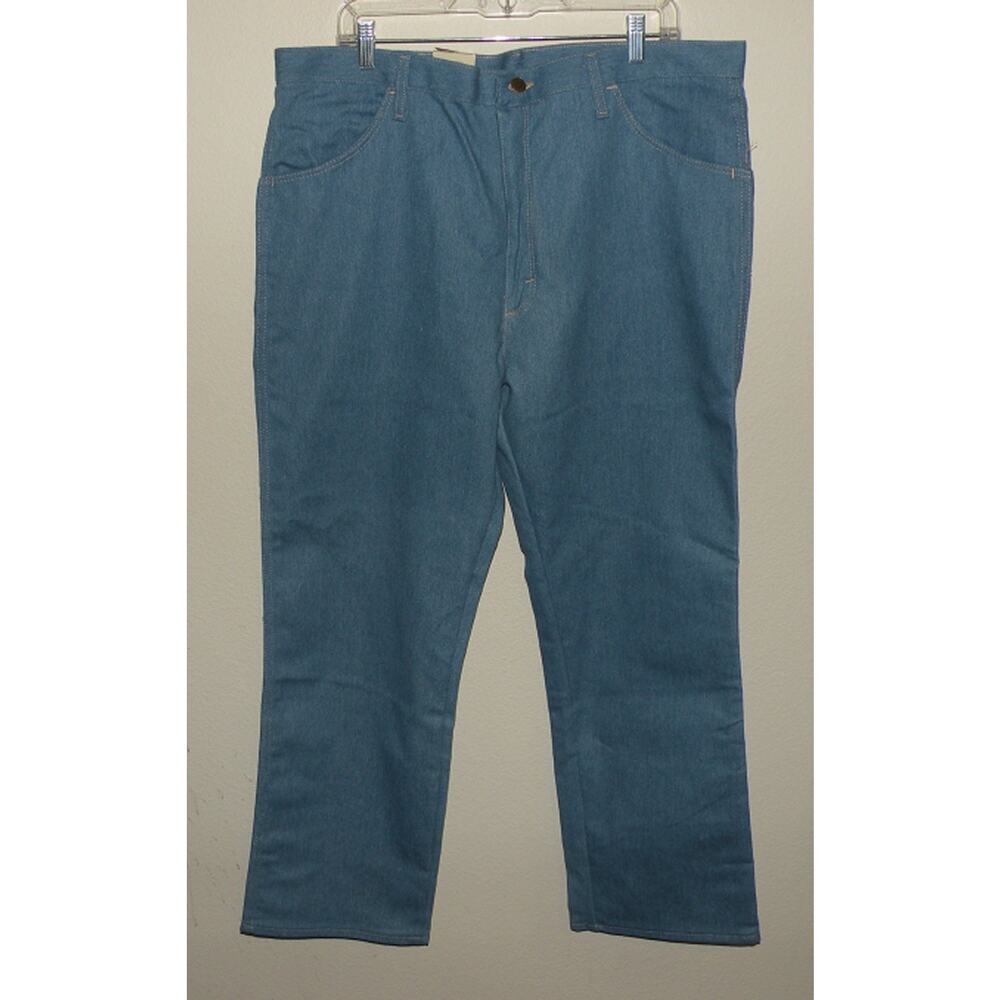 Wrangler Rugged Wear Men's 40 x 30 Jeans Blue 39056LB NWT Flex Denim